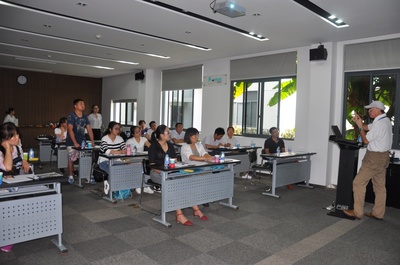 不忘初心，用钉子精神盯牢老百姓餐桌安全——记上海市质标所王少鸥的技术咨询之路